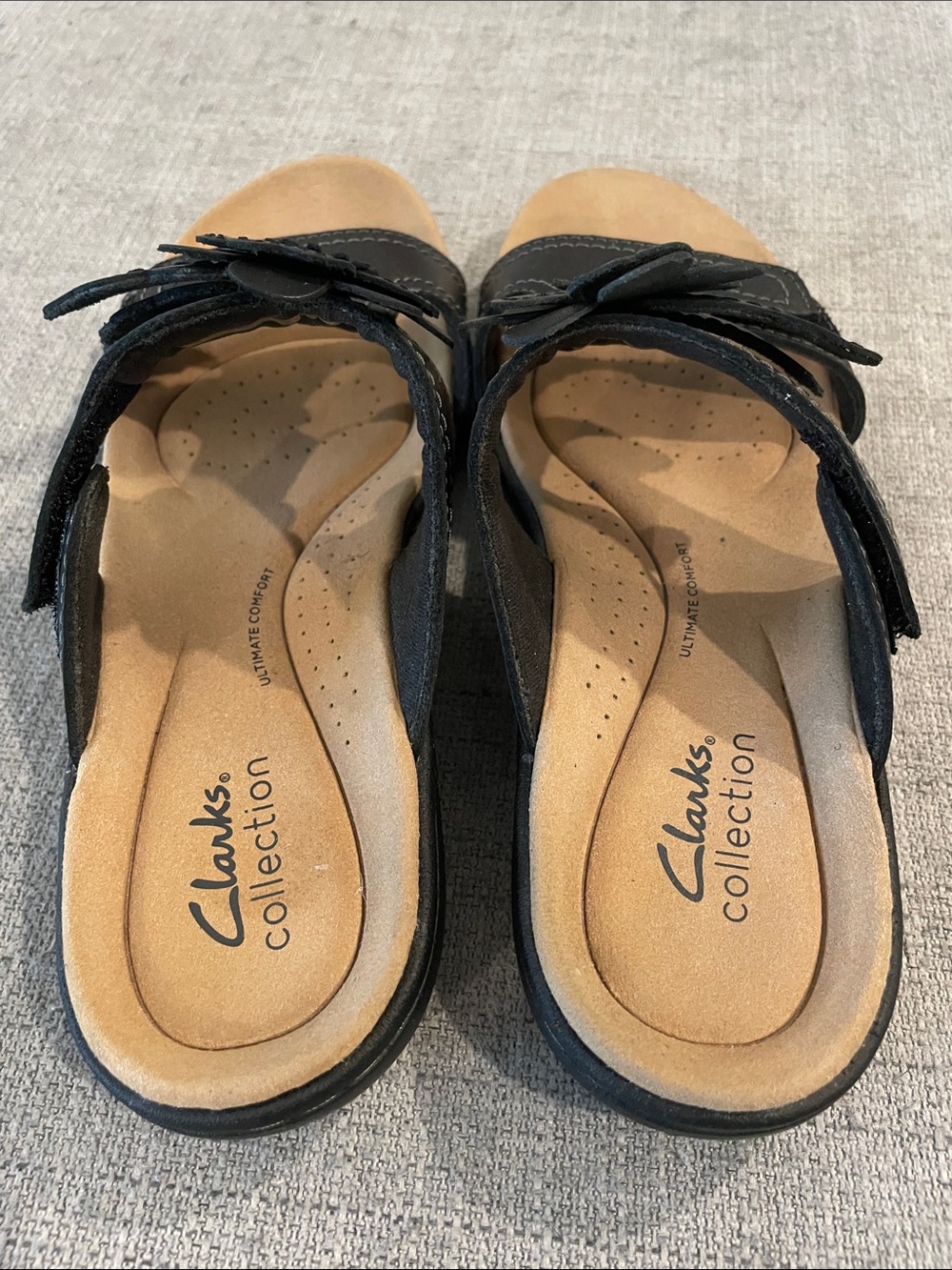 Clarks Black Floral Accent Women's Sandals - Picture 2 of 6